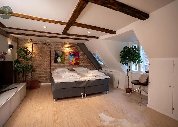 Lejlighed 2br Historic Penthouse *